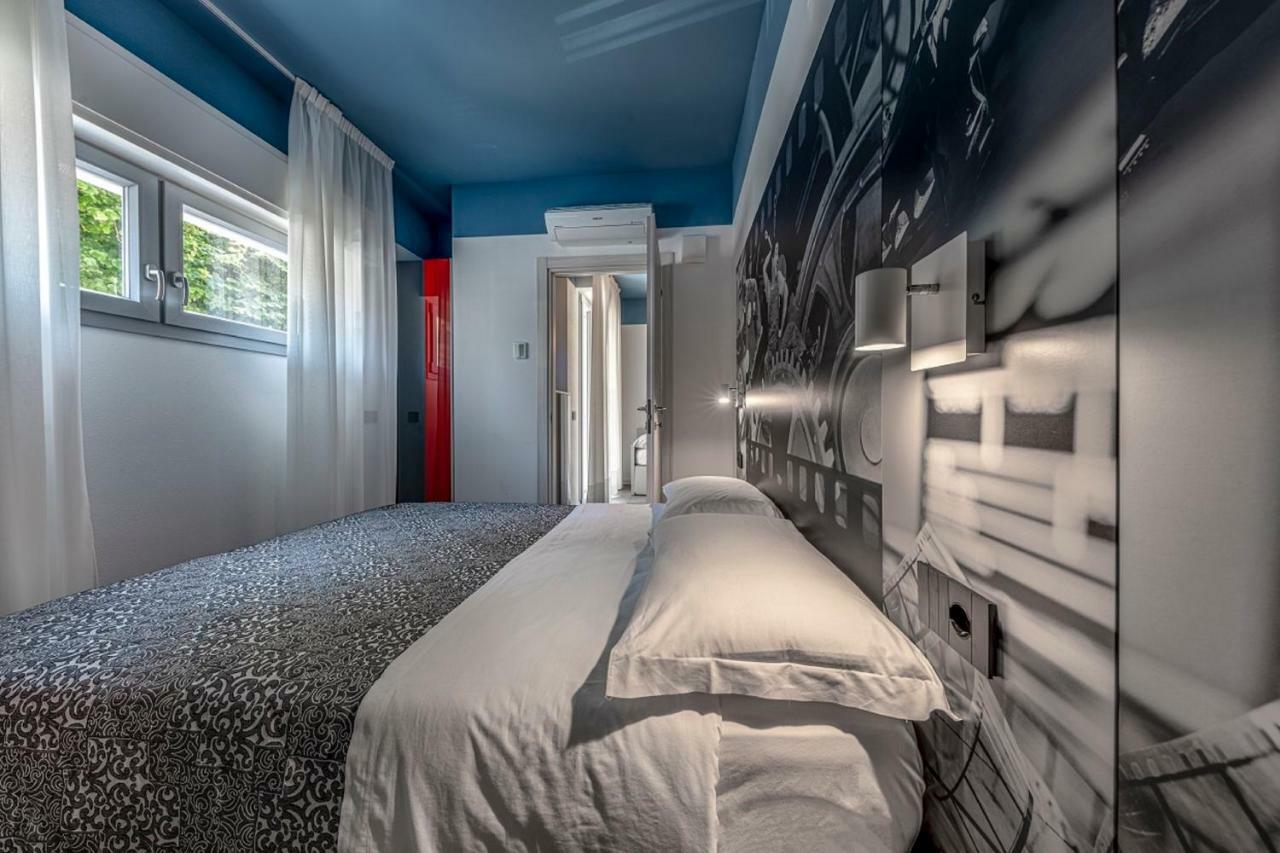 Residence Filmare Riccione Esterno foto
