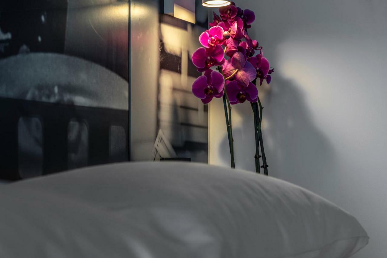 Residence Filmare Riccione Esterno foto
